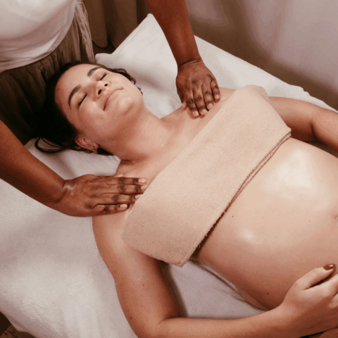 Modelage future maman - La Source Naturopathe - Sandrine Rodrigues